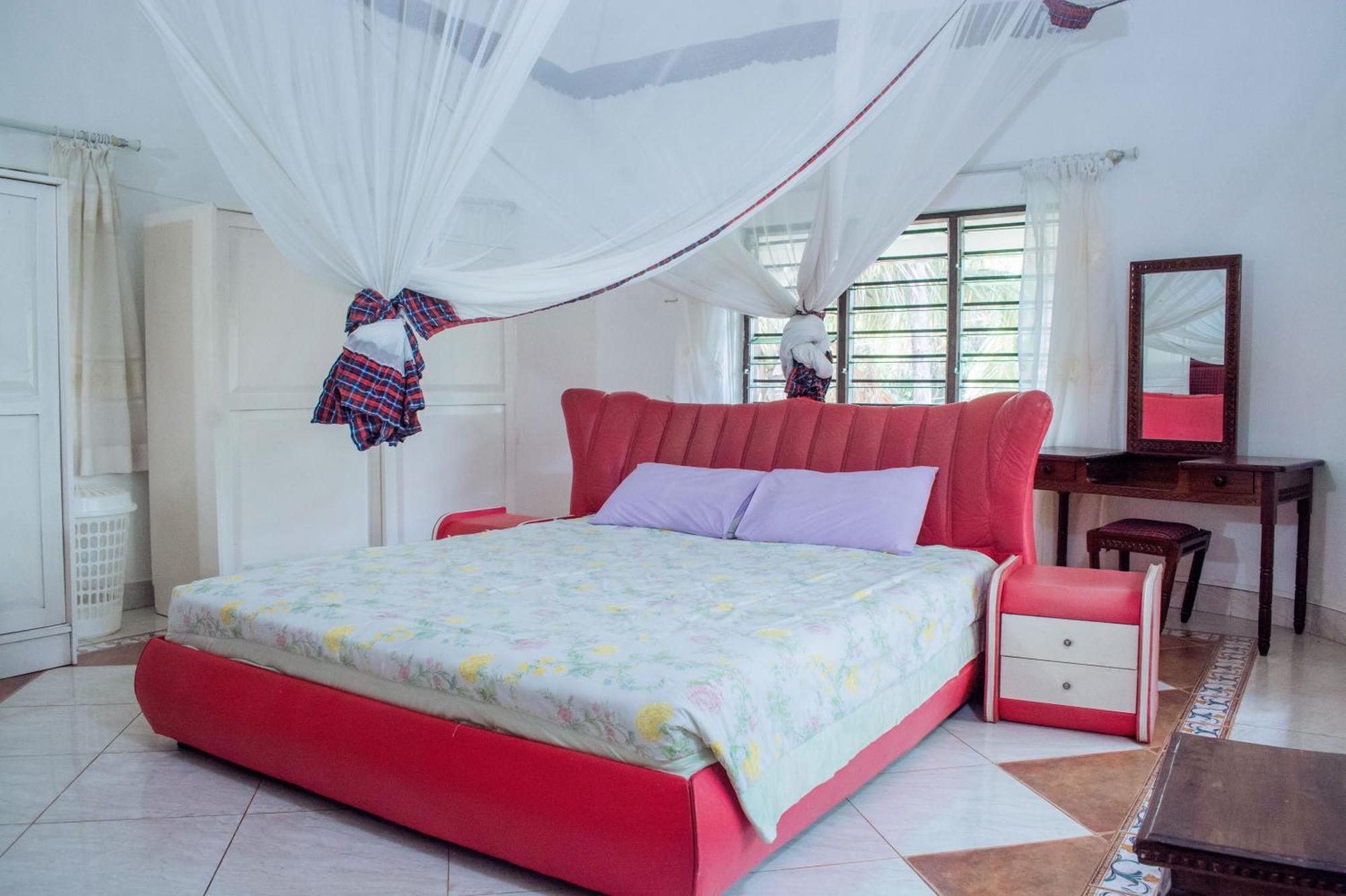 Kijani Cottages In Diani 迪亚尼海滩 外观 照片