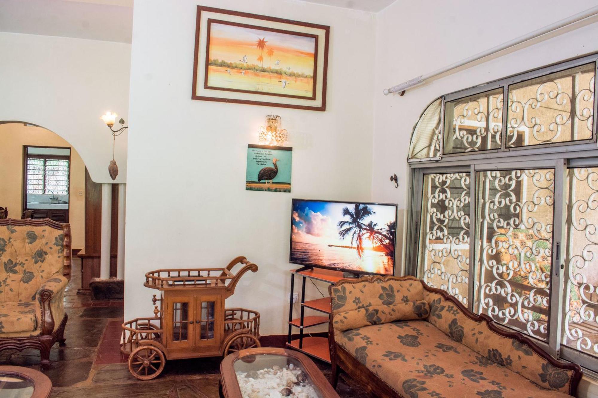 Kijani Cottages In Diani 迪亚尼海滩 外观 照片