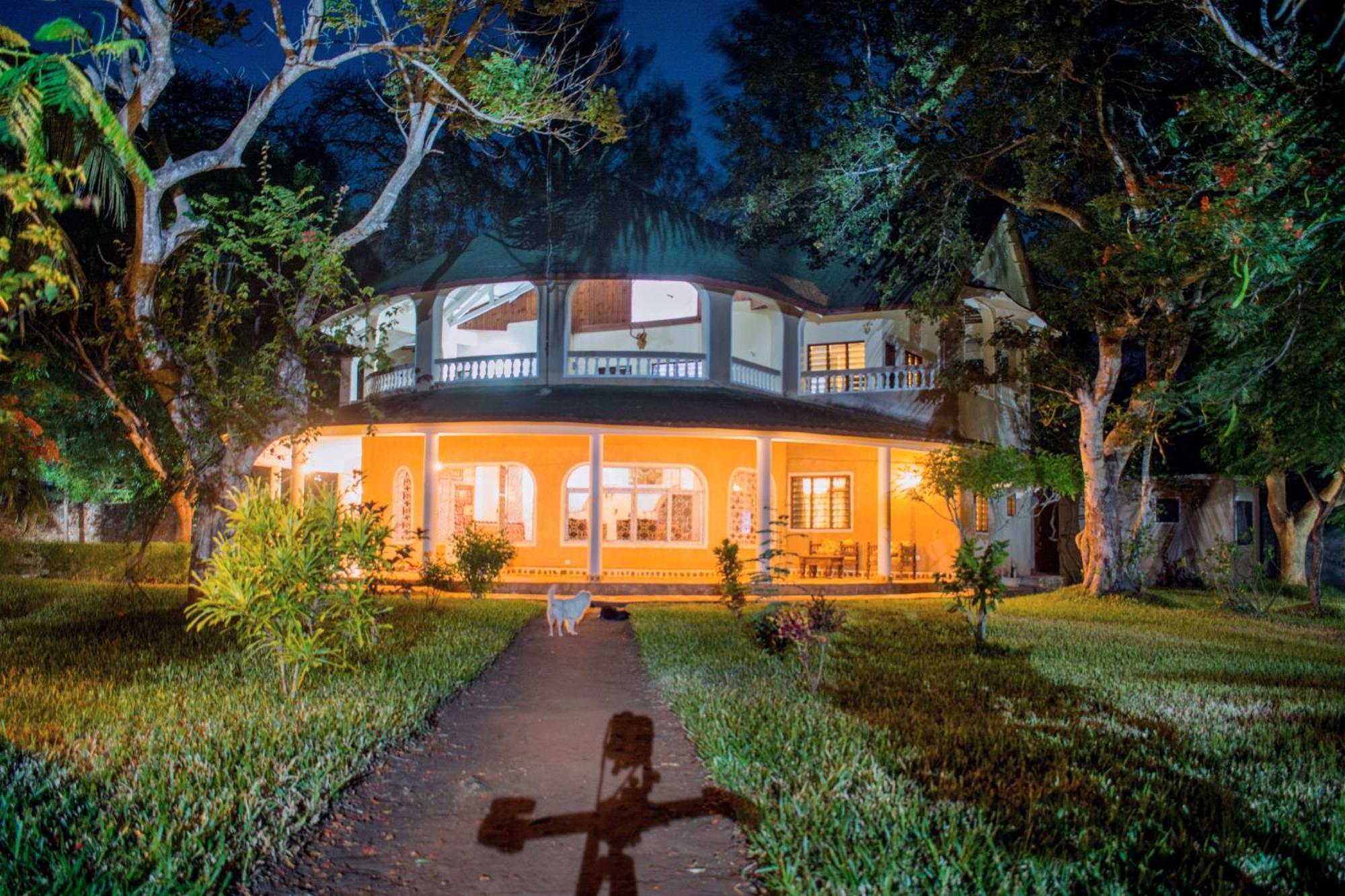 Kijani Cottages In Diani 迪亚尼海滩 外观 照片