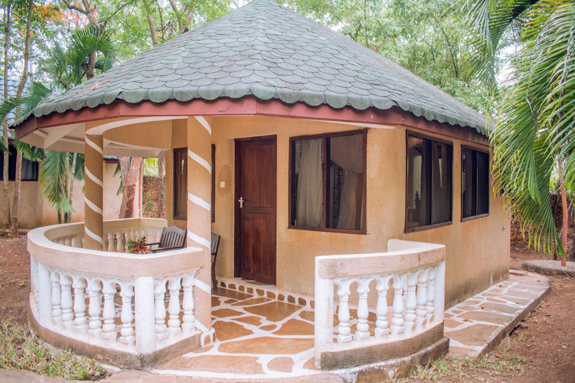 Kijani Cottages In Diani 迪亚尼海滩 外观 照片